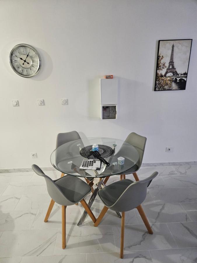 T2 Moderne, Calme Et Entierement Renove. Διαμέρισμα Μπεζιέ Εξωτερικό φωτογραφία