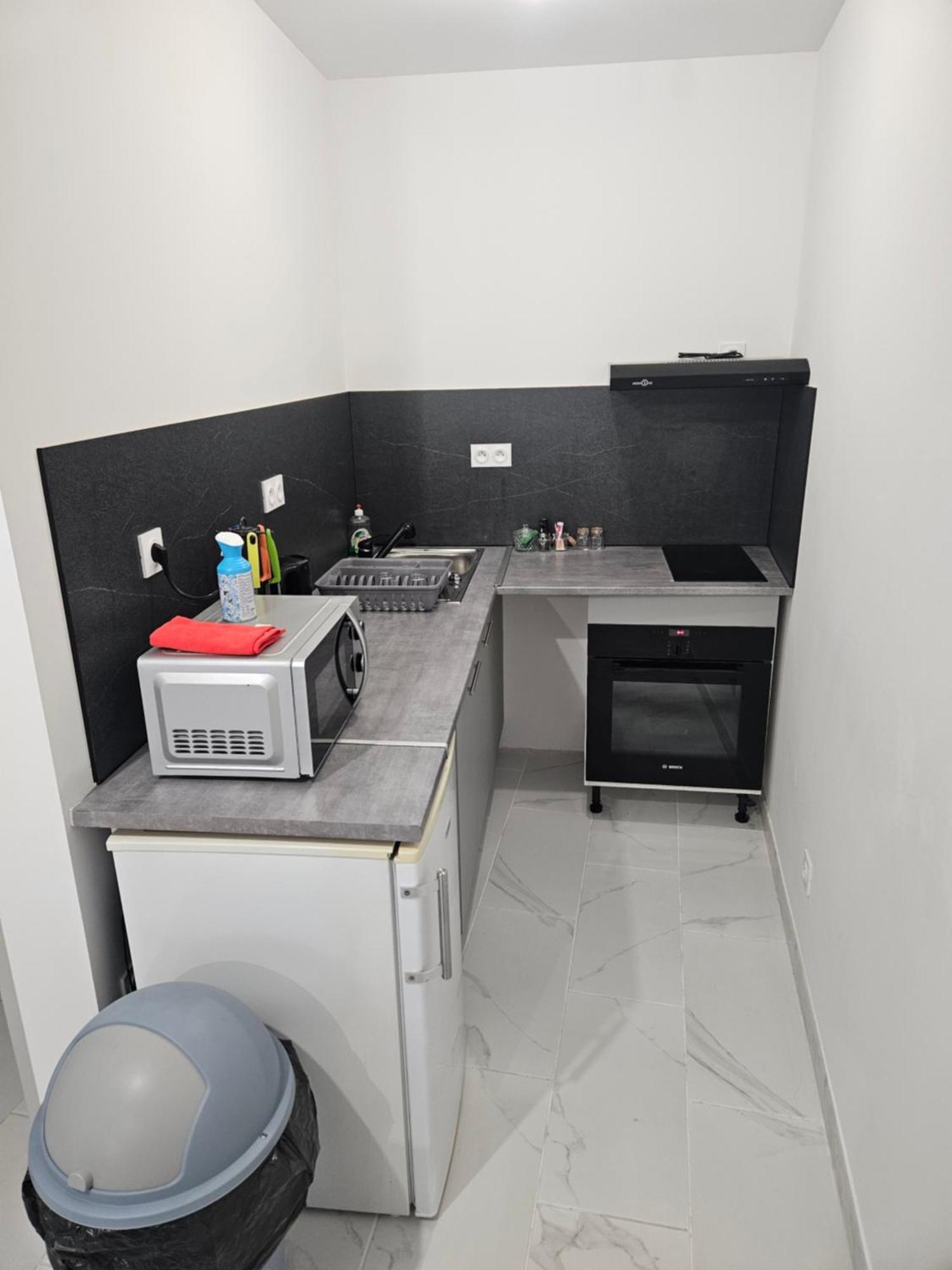 T2 Moderne, Calme Et Entierement Renove. Διαμέρισμα Μπεζιέ Εξωτερικό φωτογραφία